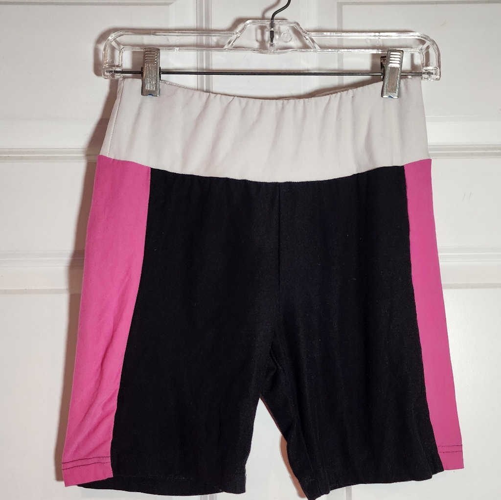 No Boundaries Black And Pink Colorblock Shorts Medium 7-9